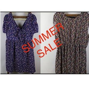 Women Forever 21 Floral Dresses (2) Size Large Mid thigh length
